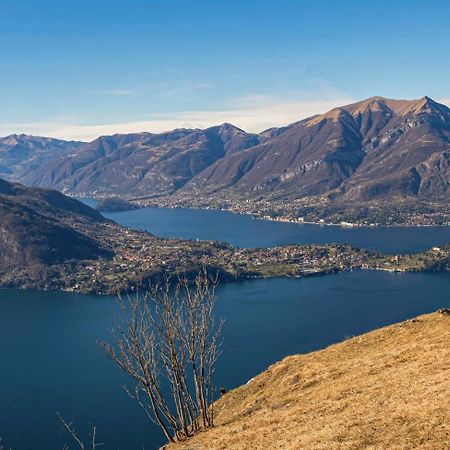 Casa In Riva Al Lago Varenna Kültér fotó