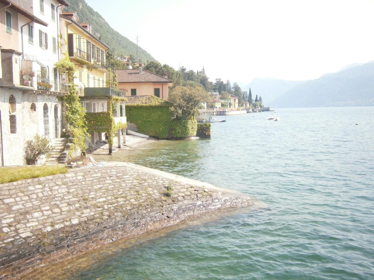 Casa In Riva Al Lago Varenna Kültér fotó